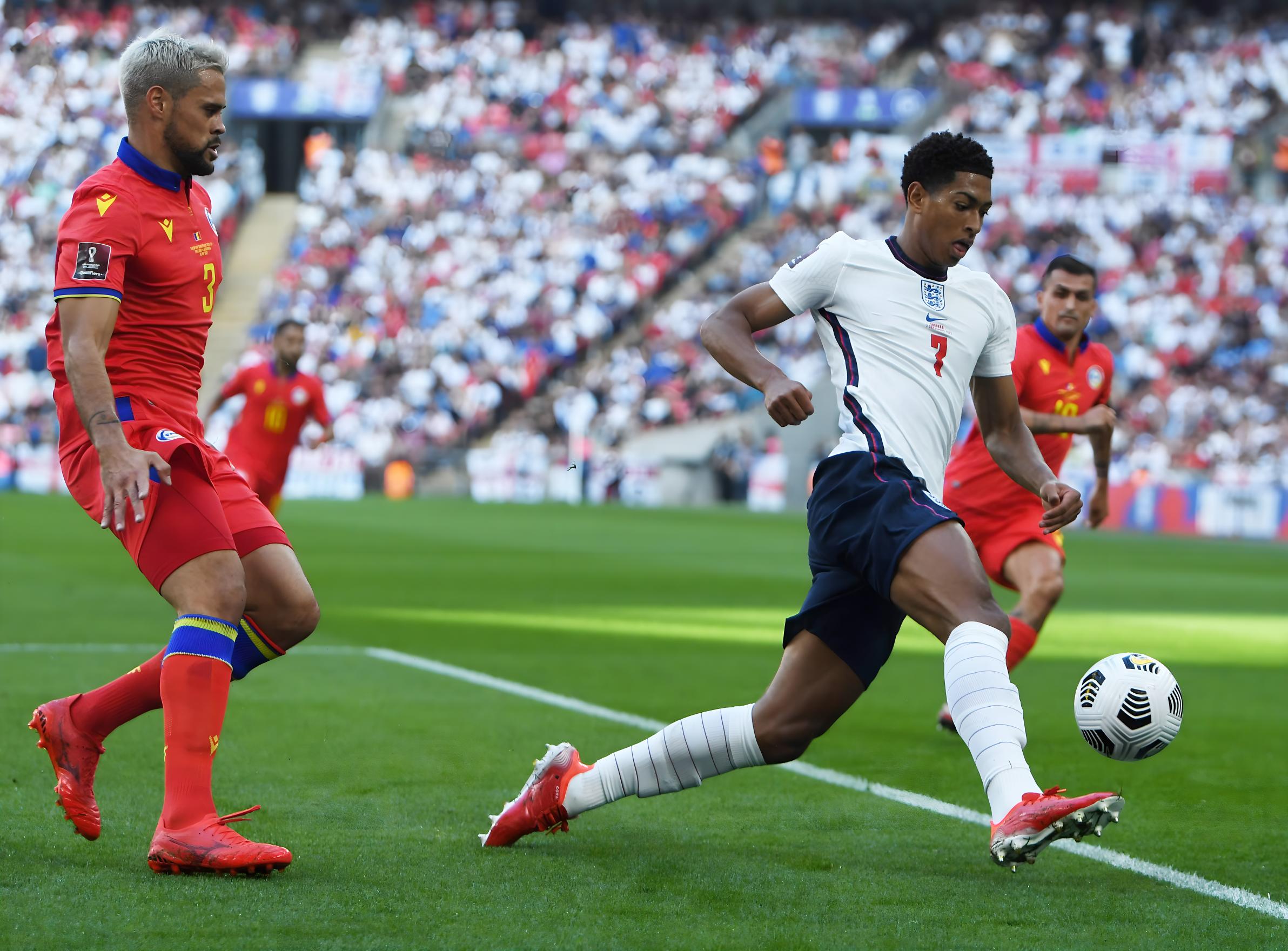 高强度的身 高强度的身