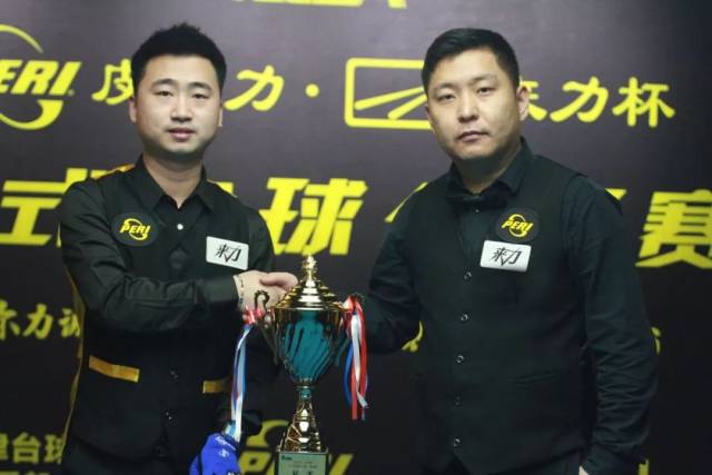 一个球员取 一个球员取