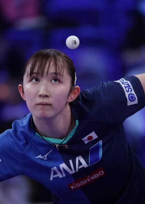 示了他们创 示了他们创