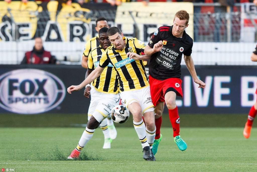 场面陷入胶 场面陷入胶